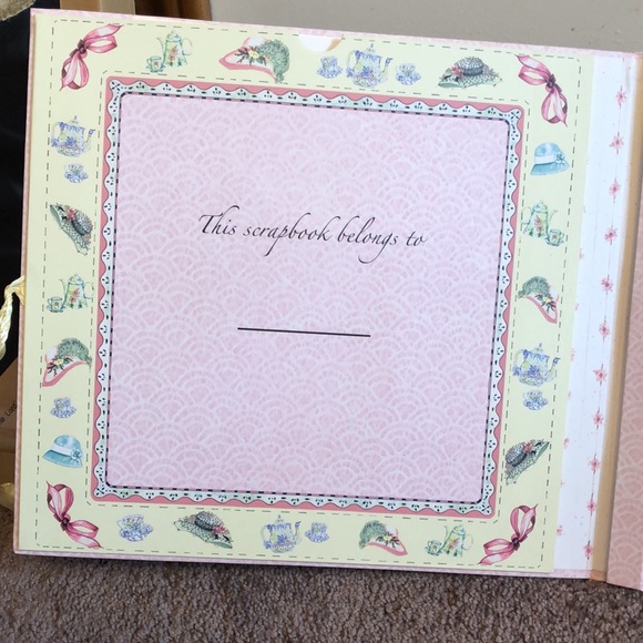 Keepsake “Love Is A Daughter” Scrapbook kit - Picture 3 of 11